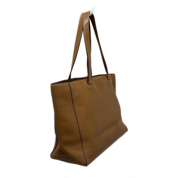 Auth LOEWE East West Shopper 308.20.K86 Beige Leather Tote Bag - Picture 2 of 8